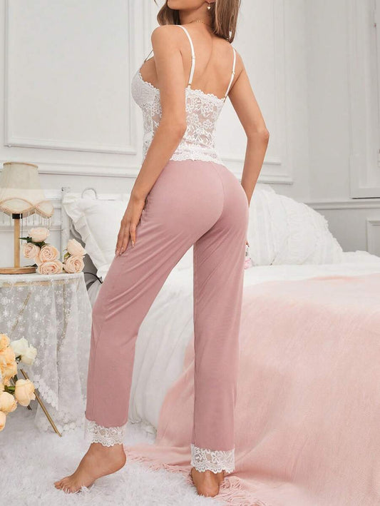 SHEIN طقم بيجامة 2 قطعة توب كامي أبيض وبنطلون كتل لون دانتيل