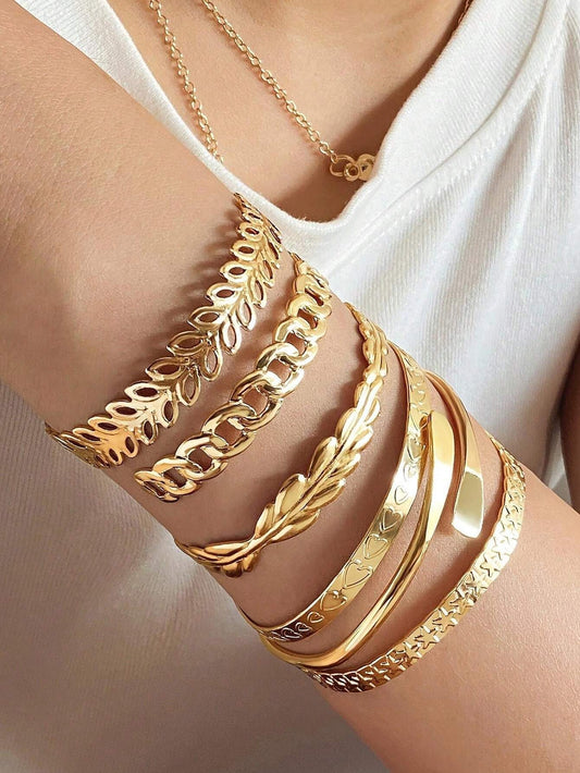 SHEIN أساور نسائية 6 قطع بتصميم أوراق وقلوب ونجوم معتقة للتكديس