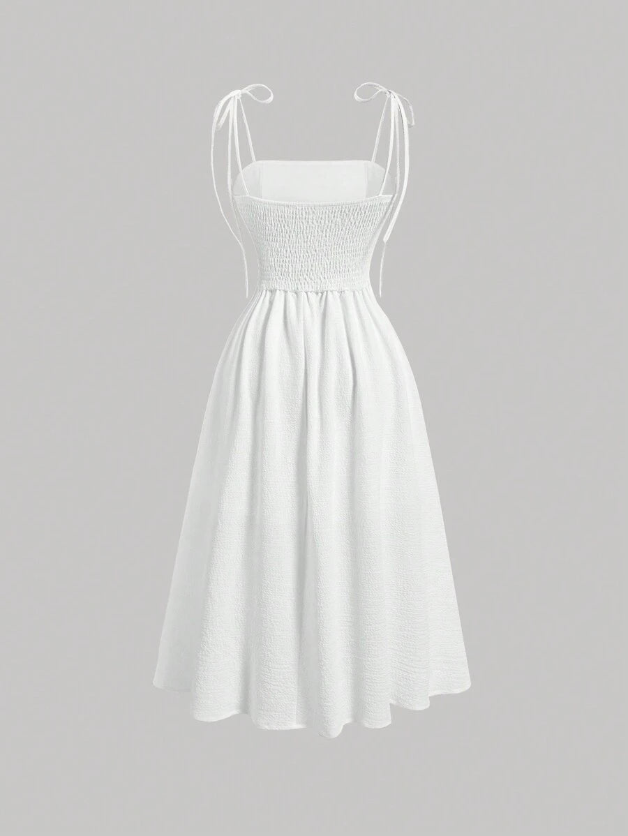 SHEIN SHEIN MOD فستان أبيض مكشكش على الكتف بخصر مشدود
