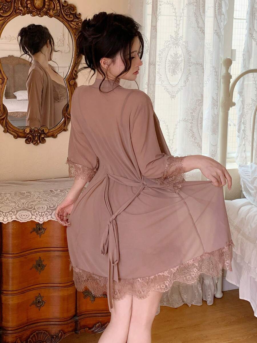 SHEIN DAZY طقم ملابس داخلية وبيجامة من الشبك والدانتيل