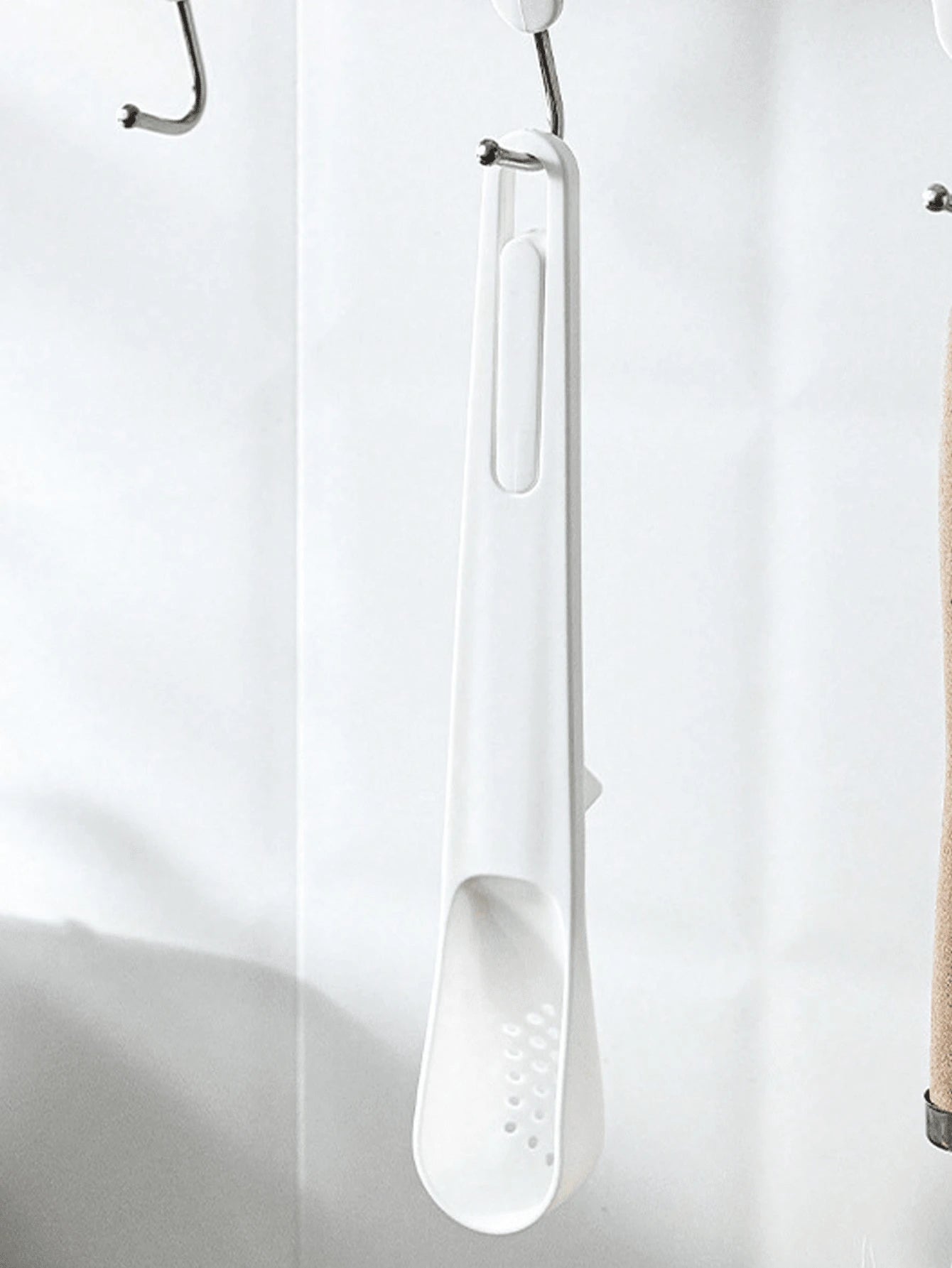 SHEIN ملعقة مصفاة وشوكة مزدوجة للمطبخ