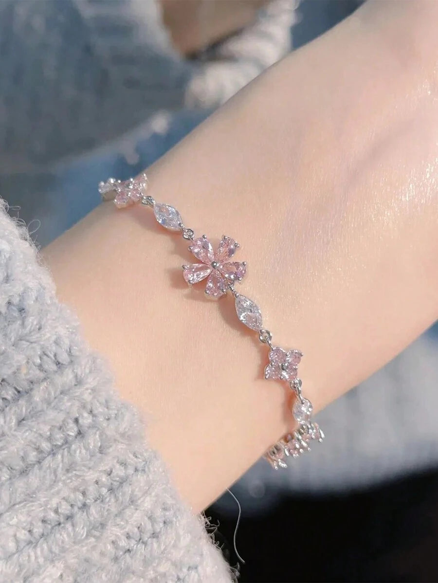 SHEIN سوار بشريط وردي من الكرز وتفاصيل عقدة