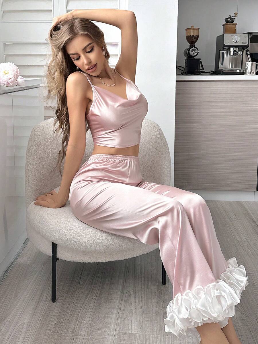 SilkySpell طقم بيجامة كامي وبنطال بطبعة زهرة وحزام حريري مجدول