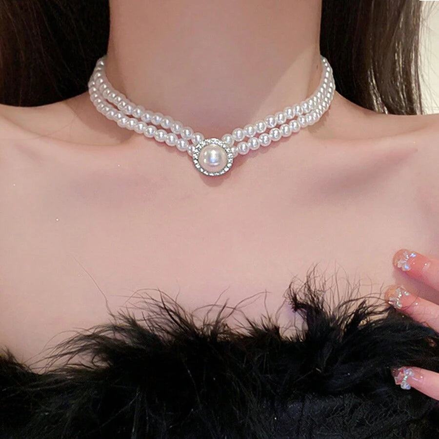 SHEIN مجموعة مجوهرات لؤلؤ قلادة وأقراط وخاتم