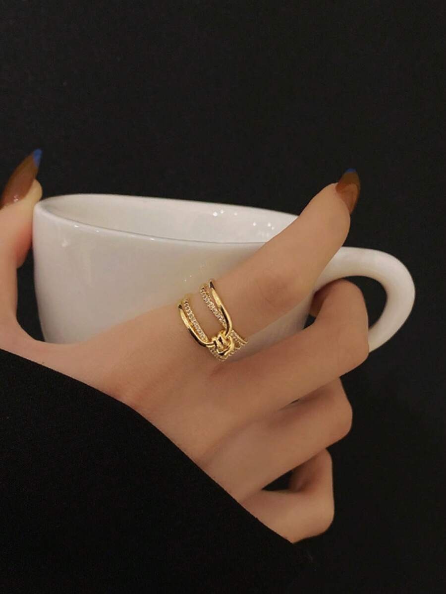 SHEINخاتم بسيط عصري مطلي بالذهب ومرصع بزركون