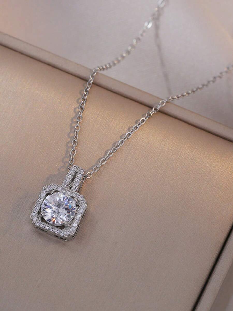 SHEIN مجموعة مجوهرات 4 قطع فضية بأقراط قلادة وخاتم