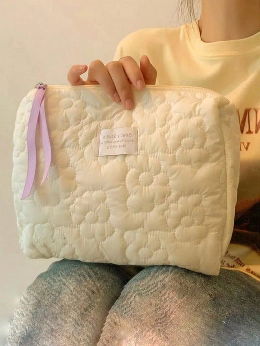 SHEIN حقيبة مكياج مبطنة بيضاء بسعة كبيرة