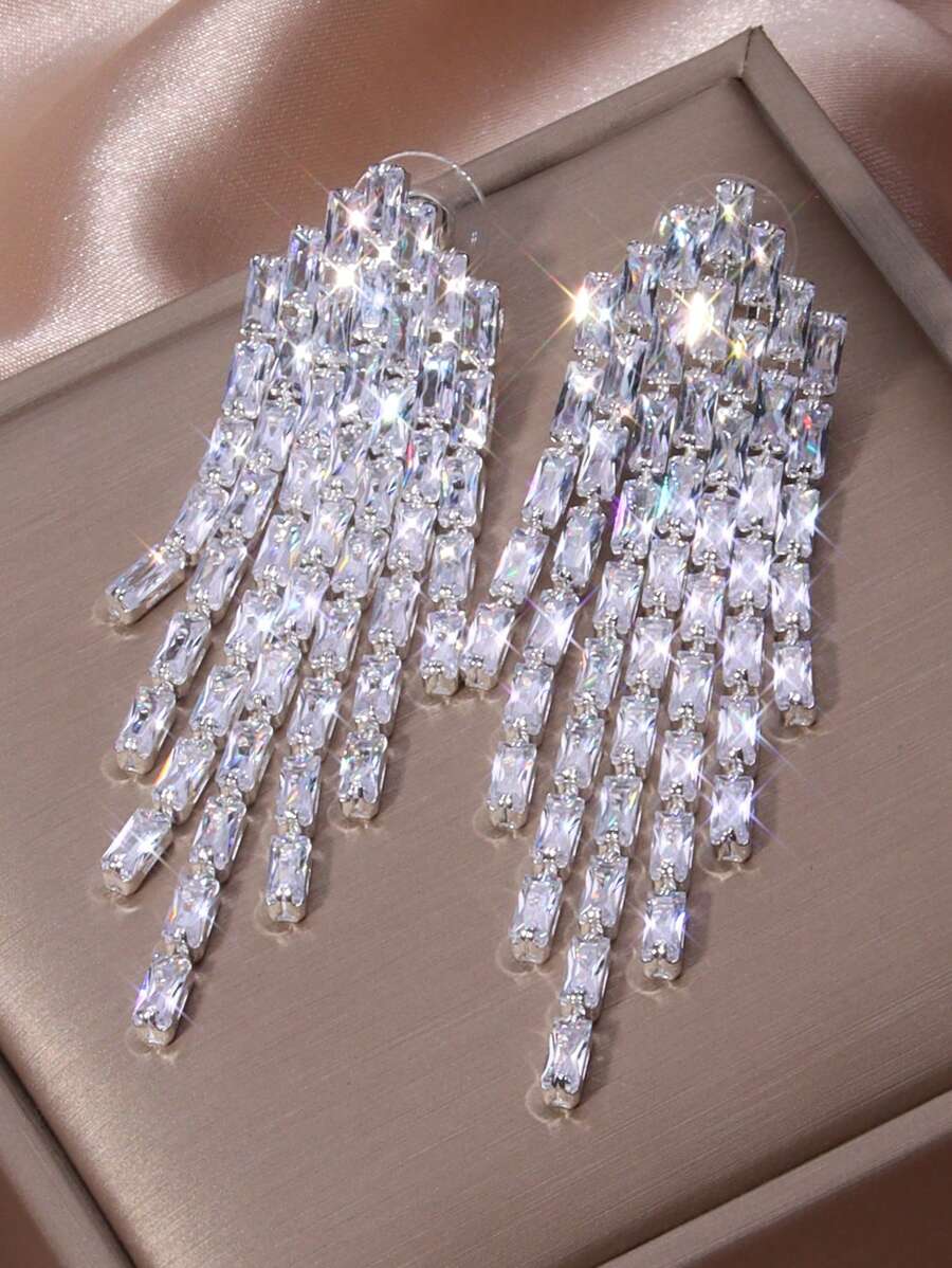 SHEIN زوج أقراط قطرة ماء مرصعة بزركونيا مكعبة