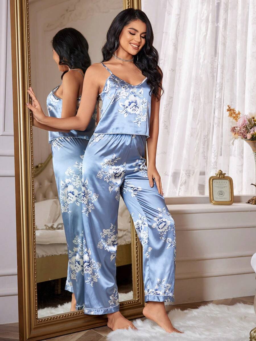 Shein LuxeNights مجموعة بيجاما من الساتان مطبوعة بطبعات الزهور