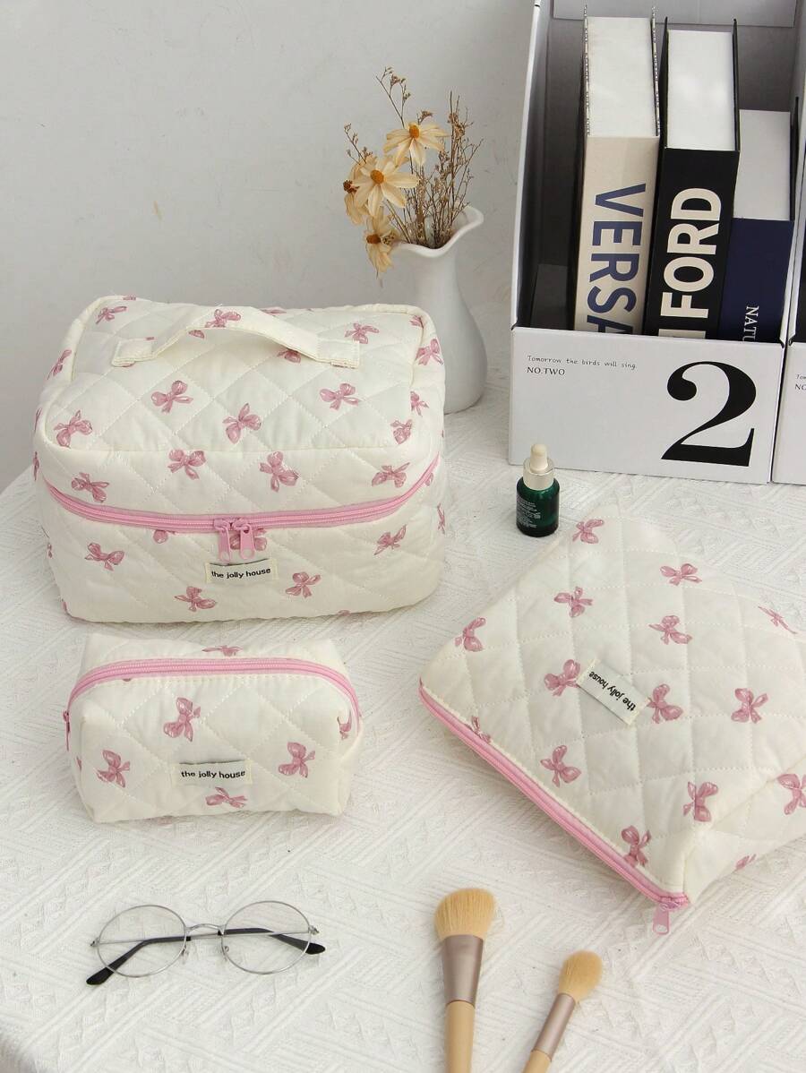SHEIN حقائب مستحضرات تجميل مبطنة مطبوعة بالزهور
