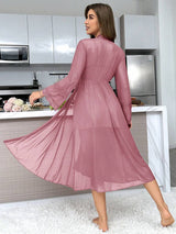 SHEIN SilkySpell قميص نوم بلون وردي جذاب وروب