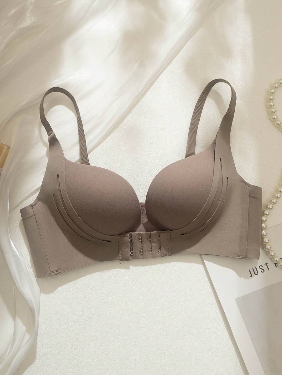 SHEIN حمالة صدر مرفعة فائقة التعزيز بتصميم كوب صغير