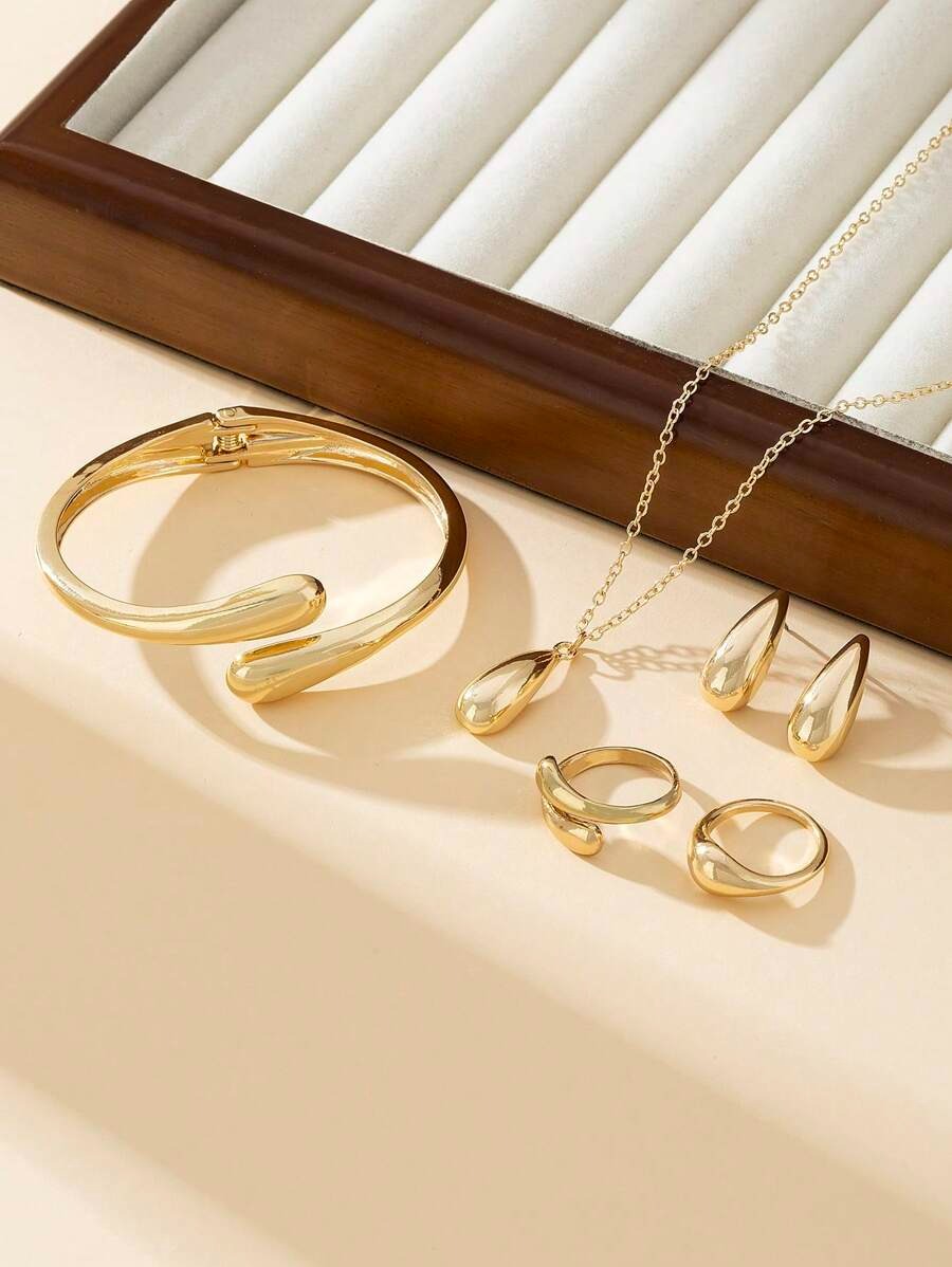 SHEIN مجموعة مكونة من قلادة وخاتم وسوار و أقراط 4قطع