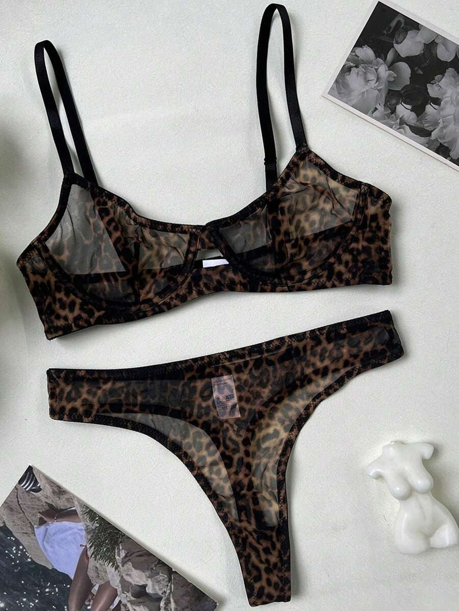 SHEIN طقم صدرية جذاب بطبعة الفهد