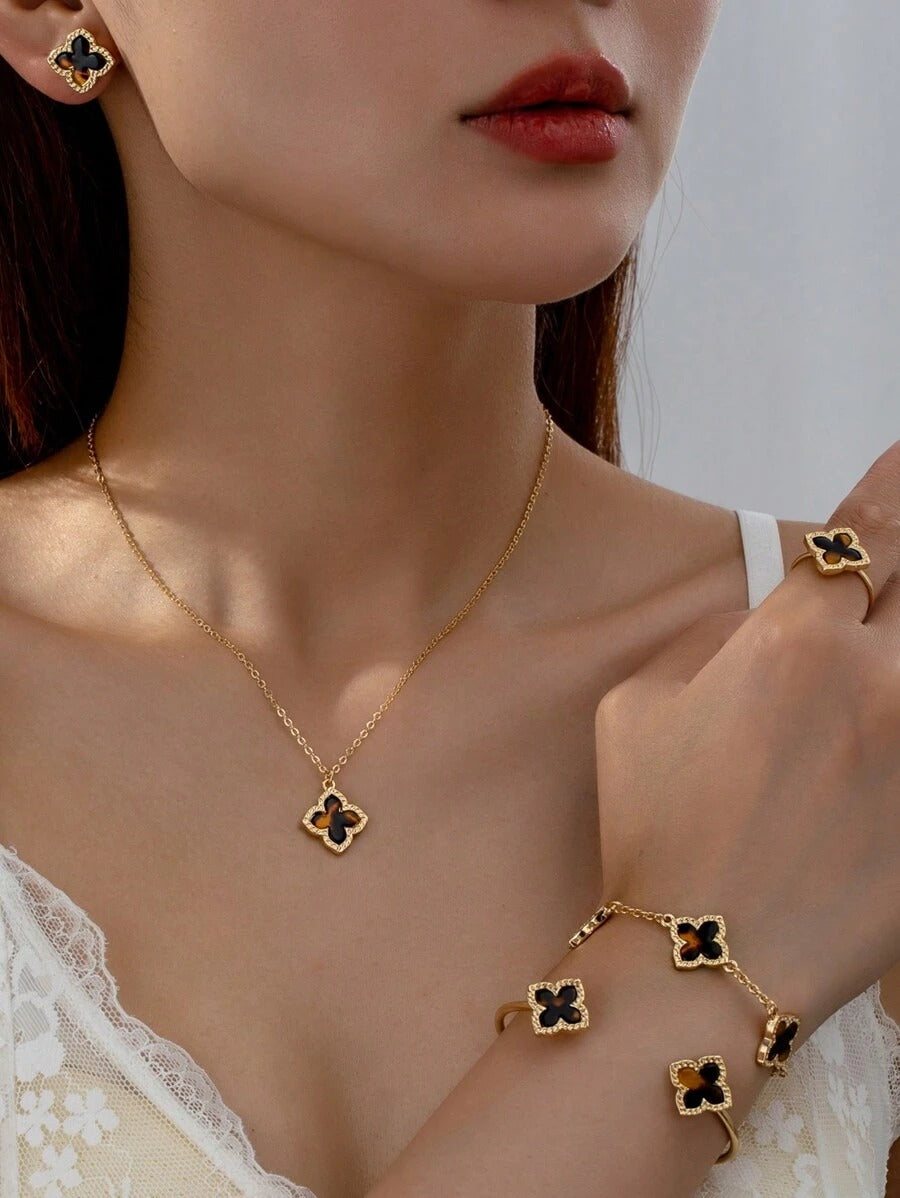 SHEIN مجموعة مجوهرات مكونة من 6 قطع مزينة برسمة أوراق الزهور