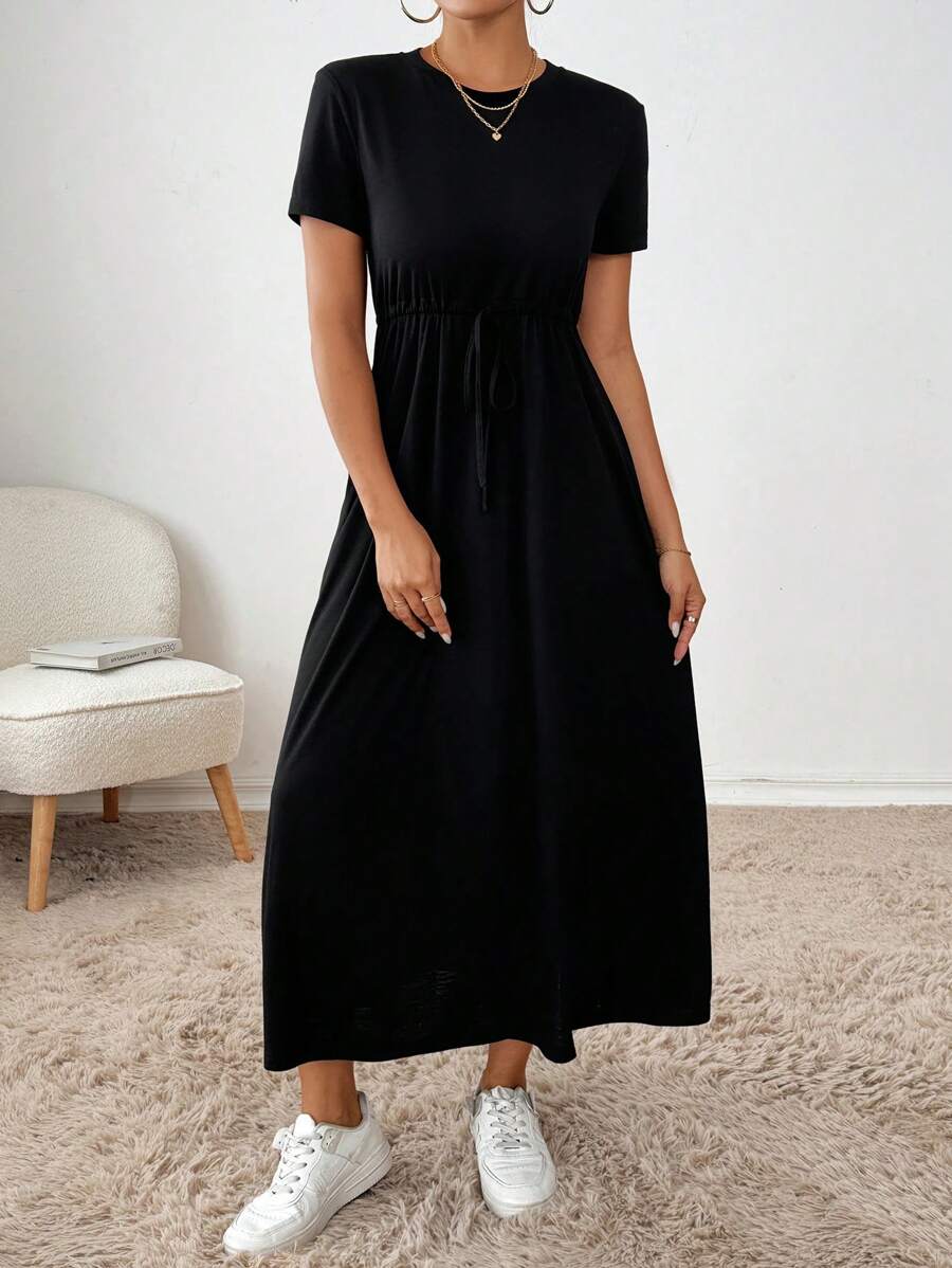 SHEIN ESSNCE فستان أسود بنقشة سبوت بخصر رباط وجيب جانبي كاجوال