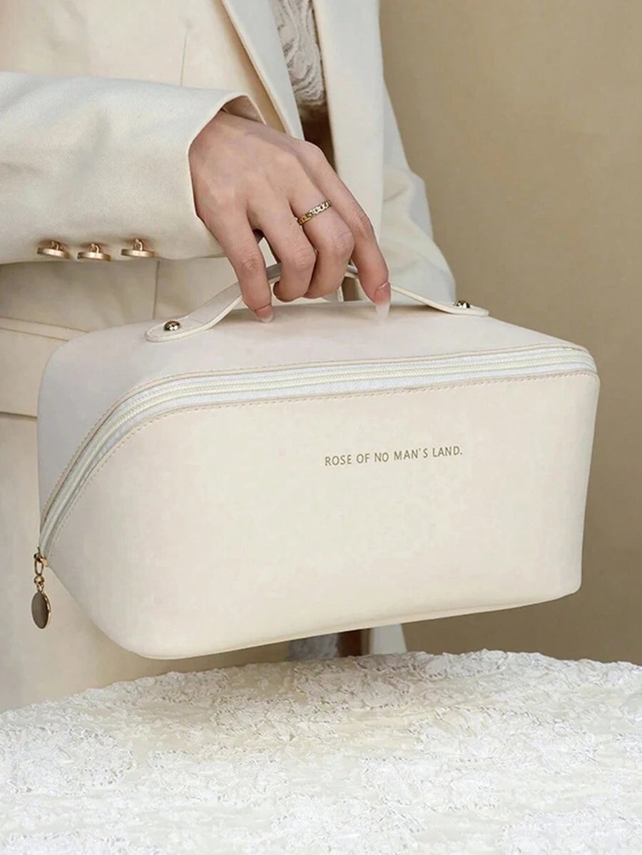 SHEIN حقيبة تجميل بسعة كبيرة باللون المشمشي