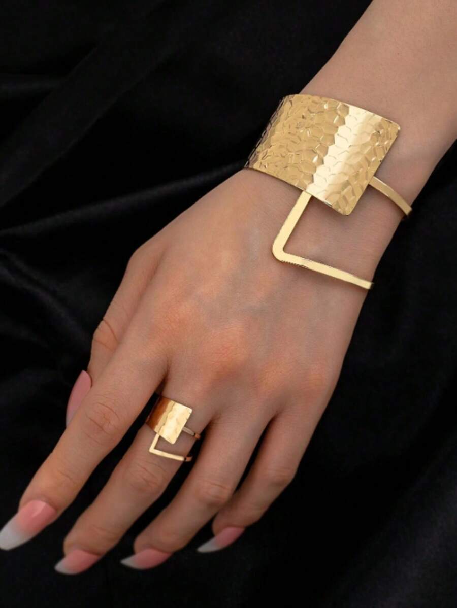 SHEIN طقم سوار وخاتم بتصميم مجوف