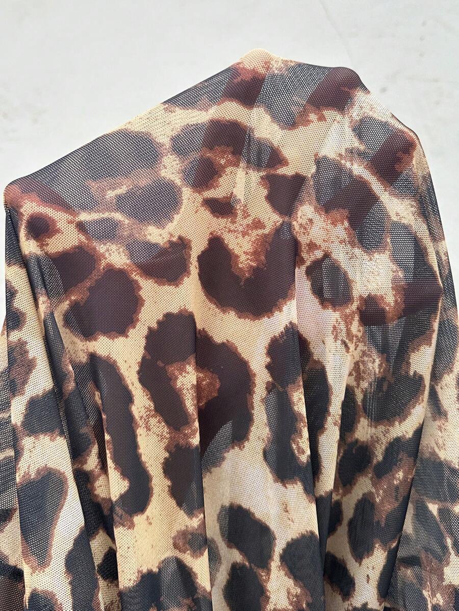 SHEIN فستان نوم طويل أنيق شمواه مطبوع زهور وتطريز متباين