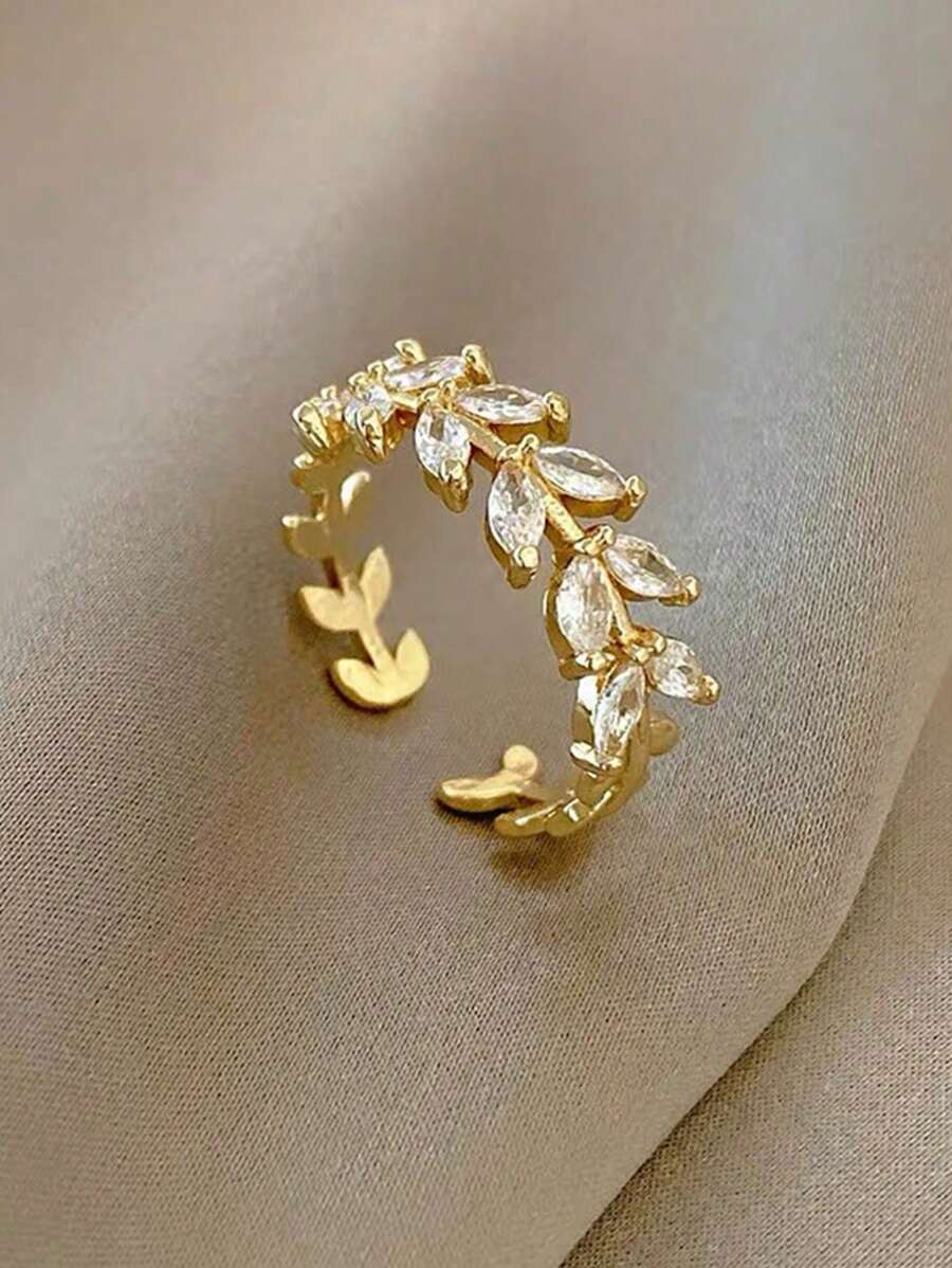SHEIN طقم 5 خواتم ذهبية مرصعة بالماس
