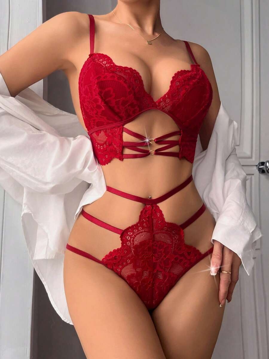 SHEIN طقم داخلي دانتيل أنثوي قطعتين
