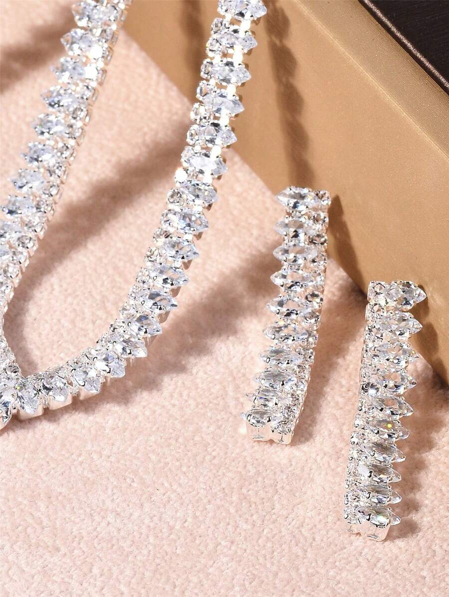SHEIN CORUIXI طقم مجوهرات 4 قطع بلاتين تشمل أقراط سوار خاتم قلادة زركونيا مرصع بالماس
