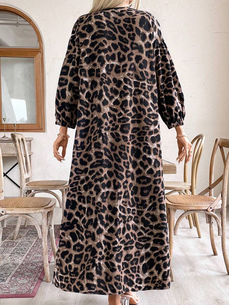 SHEIN EMERY ROSE V فستان ماكسي بوهيمي بطبعة نمر وأكمام منتفخة بياقة