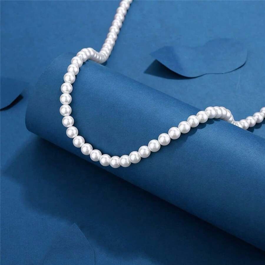 SHEIN قلادة يدوية مزينة بخرز اللؤلؤ الاصطناعي