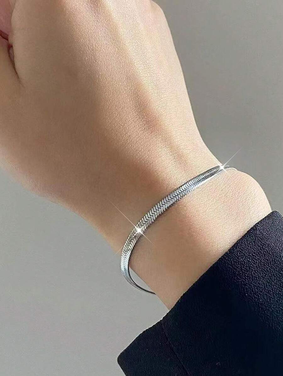 SHEIN طقم سلسلة وسوار فولاذ بتصميم عظم ثعبان