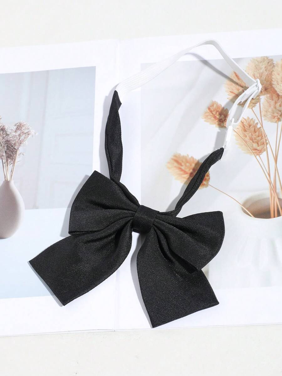 SHEIN مجموعة ربطات عنق سوداء وشريط بنمط مدرسي