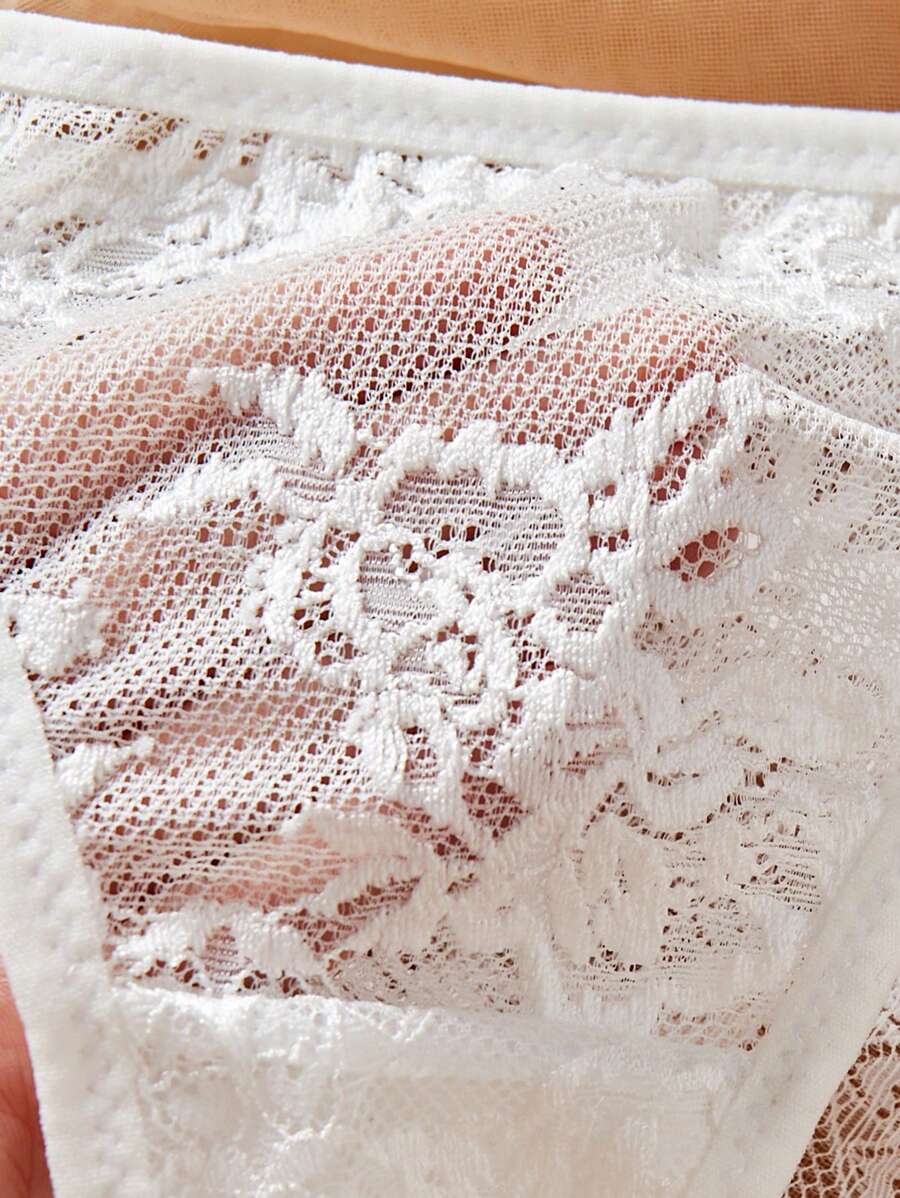 SHEIN طقم لانجري ابيض دانتيل قطعتين
