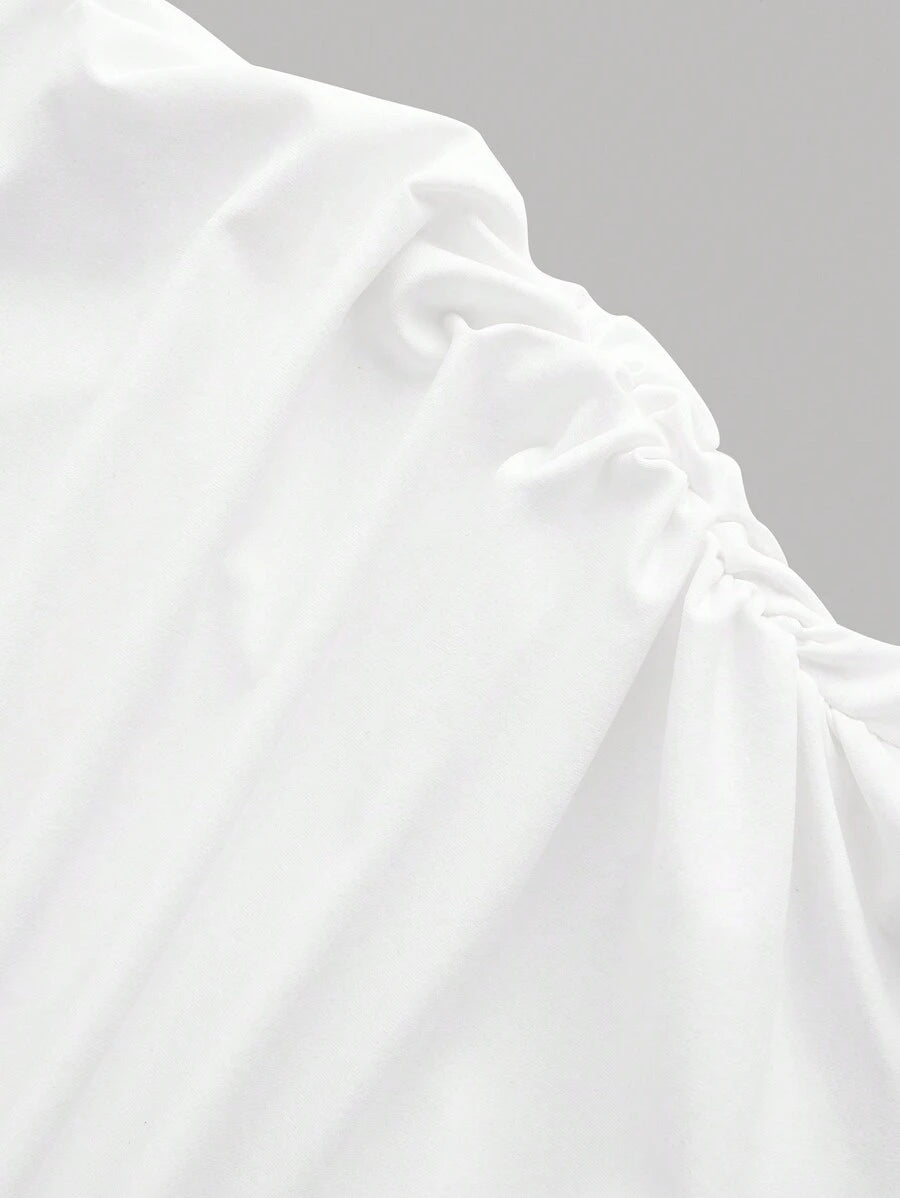 SHEIN فستان أبيض متوسط الطول بطيات