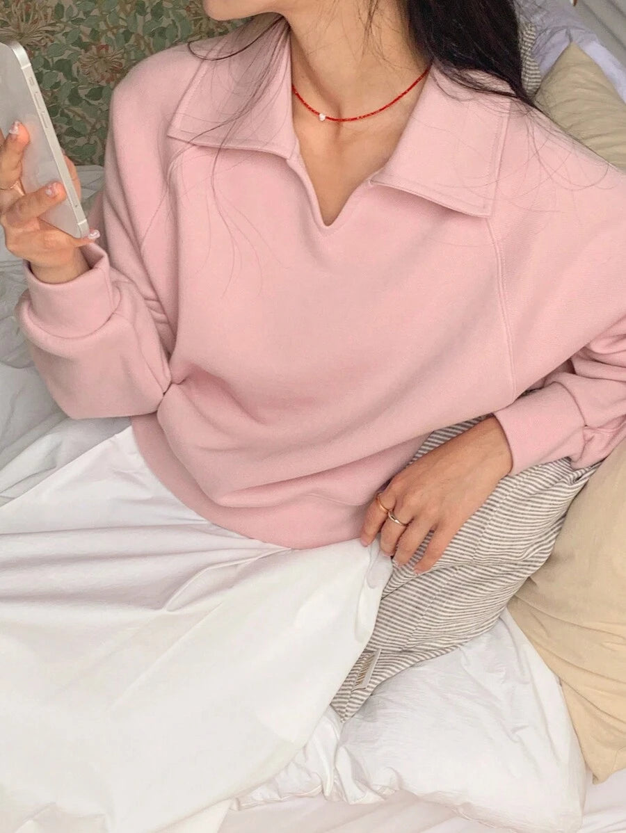 SHEIN DAZY بلوزة رياضية بياقة عالية وأكمام طويلة كاجوال
