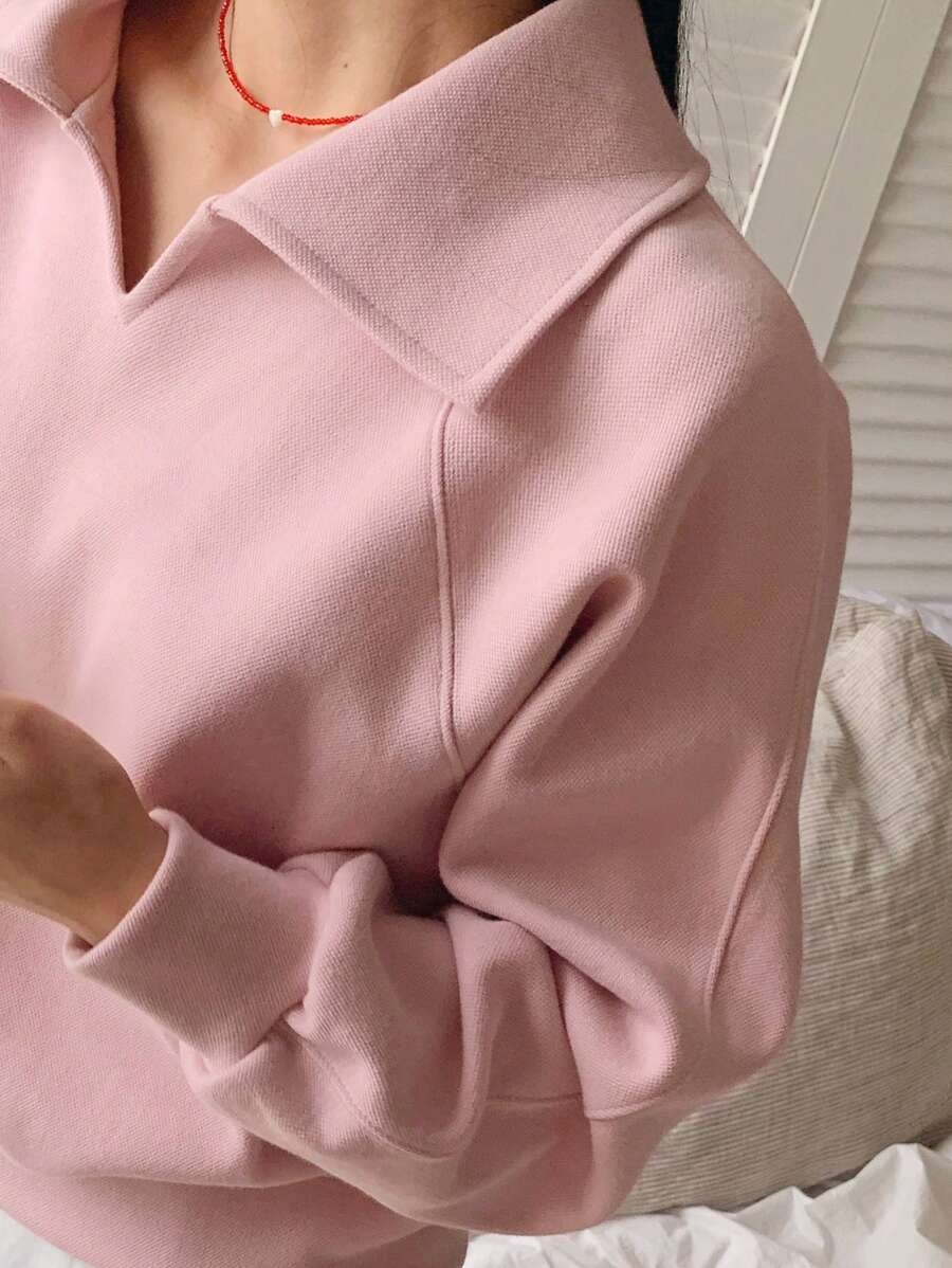 SHEIN DAZY بلوزة رياضية بياقة عالية وأكمام طويلة كاجوال