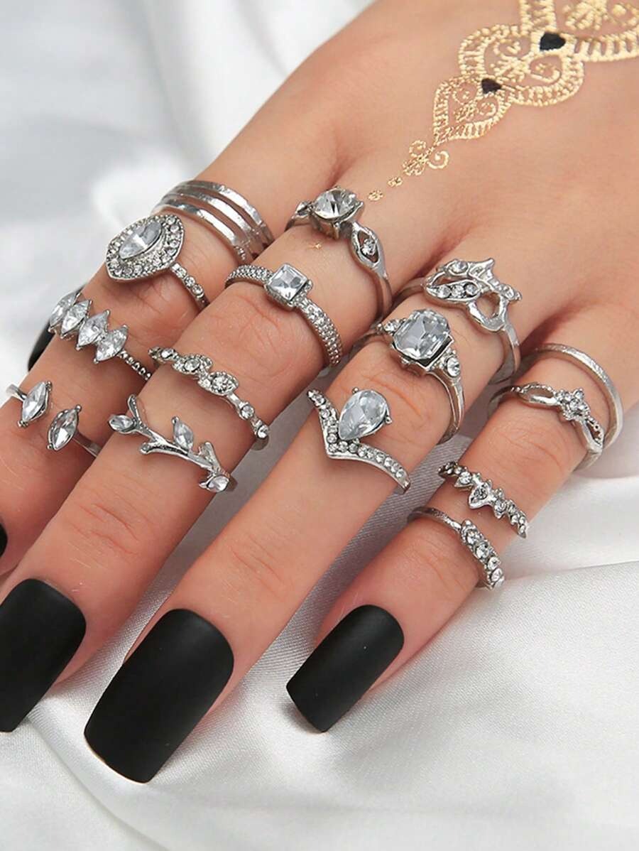 SHEIN مجموعة من 15 خاتم بتصاميم متنوعة