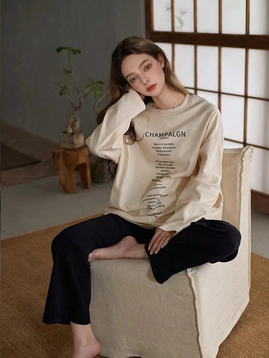 SHEIN طقم بيجامة قطعتين بأكمام طويلة وبنطال بطباعة شعارات