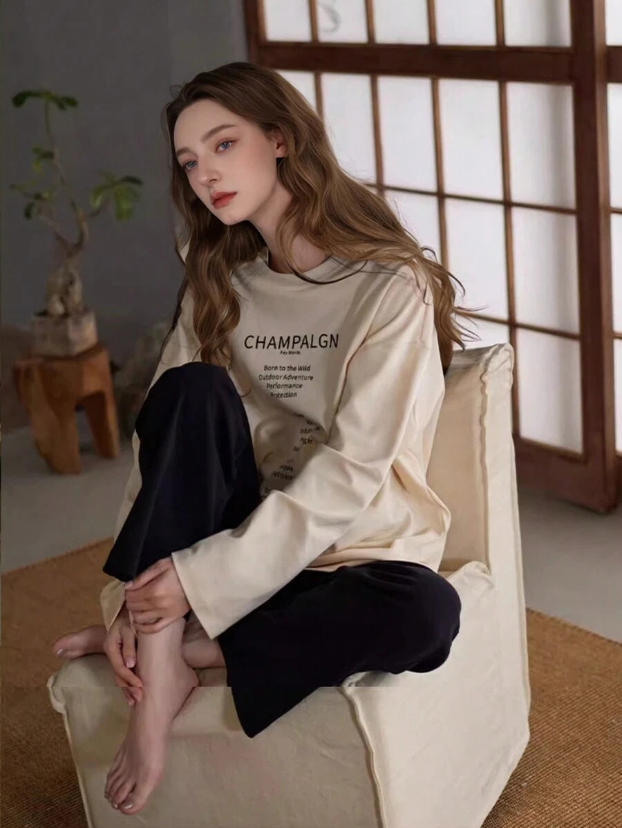 SHEIN طقم بيجامة قطعتين بأكمام طويلة وبنطال بطباعة شعارات