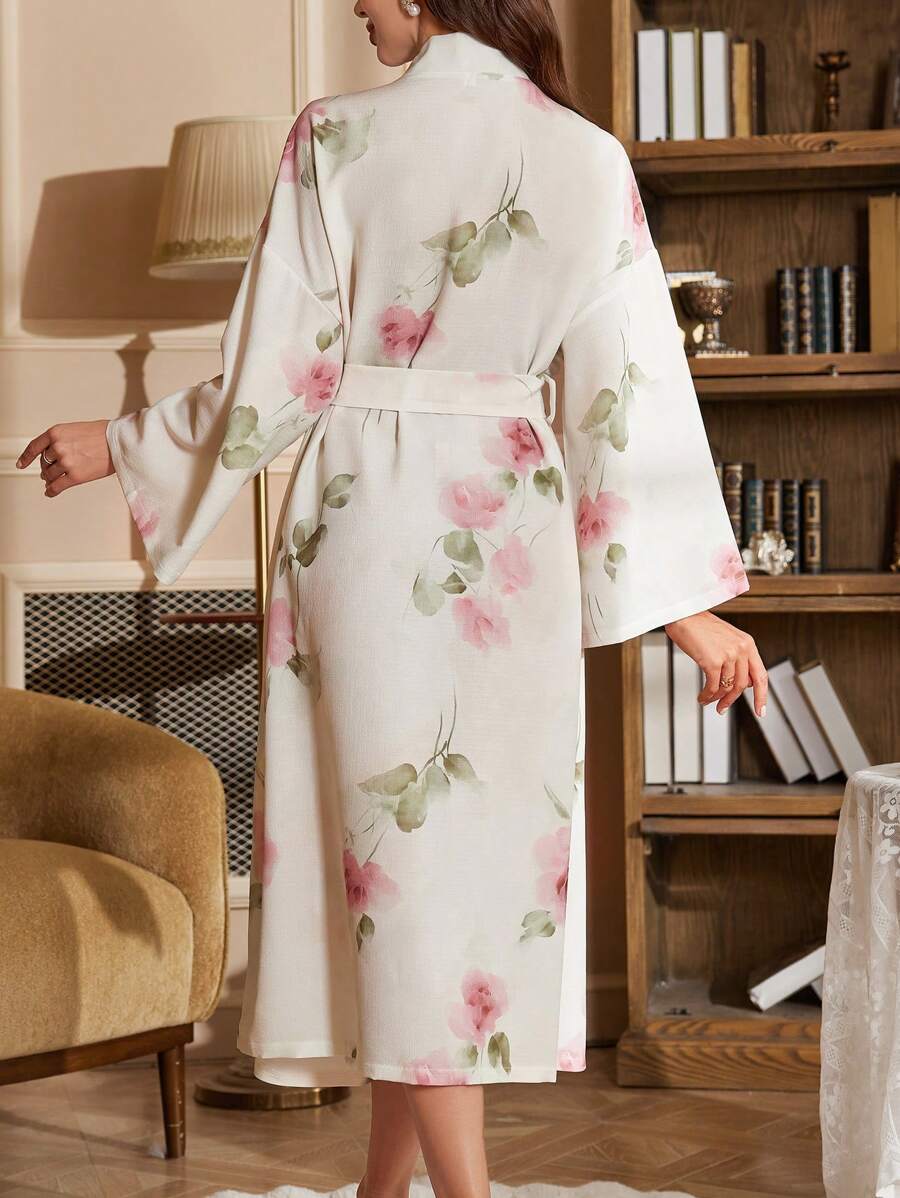 SHEIN LuxeNights رداء طويل بأكمام طويلة و حزام مطبوع بنقشة زهور