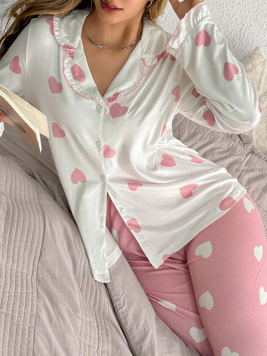 SHEIN SweetSlumber طقم بيجامة بطبعة قلوب وألوان متباينة