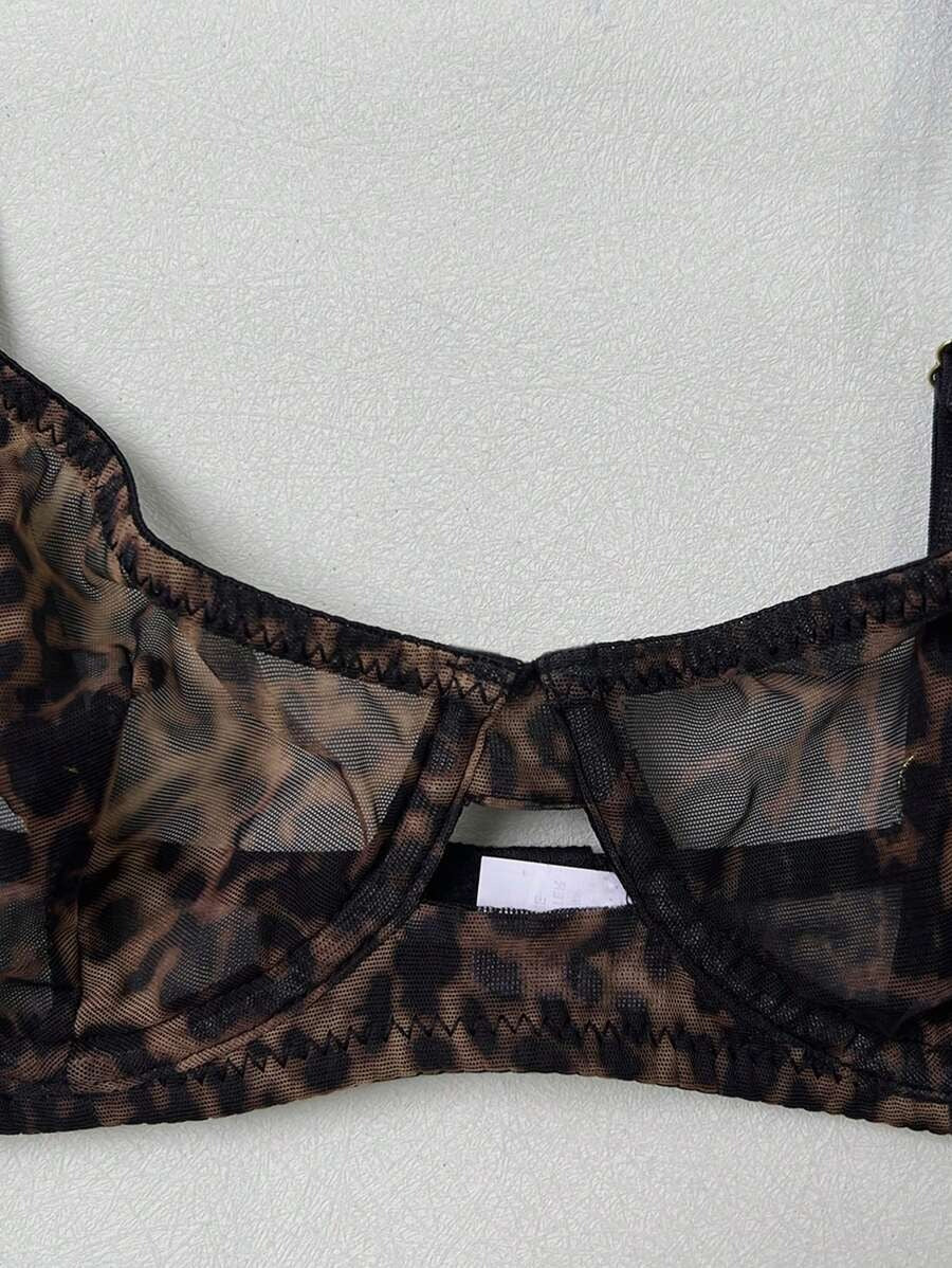 SHEIN طقم صدرية جذاب بطبعة الفهد