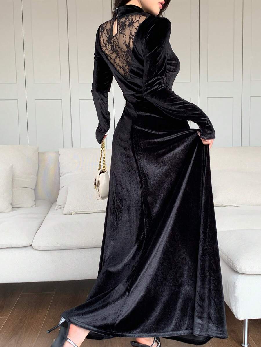 SHEIN Modelyn فستان سهرة اسود طويل من المخمل اللامع