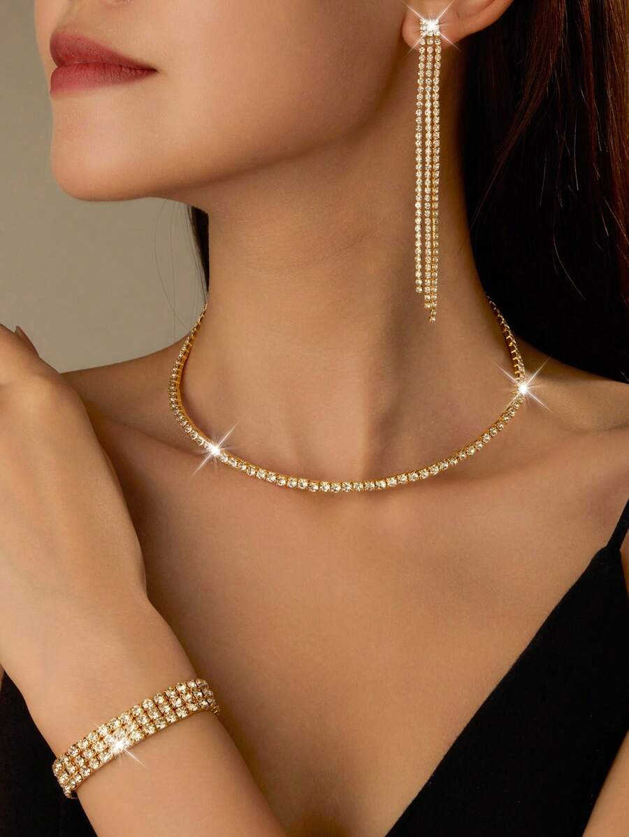 SHEIN طقم مجوهرات ذهبية قلادة وأقراط وأساور لامعة