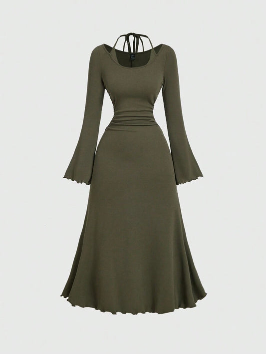 SHEIN MOD فستان طويل بأكمام واسعة وخصر مشدود