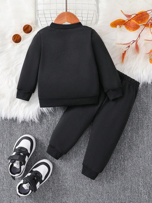 SHEIN طقم هودي كريو بنقشة دب للأطفال الصغار