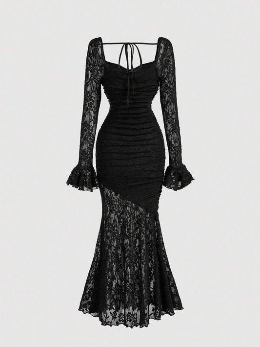 SHEIN MOD فستان اسود طويل بنقوش أزهار