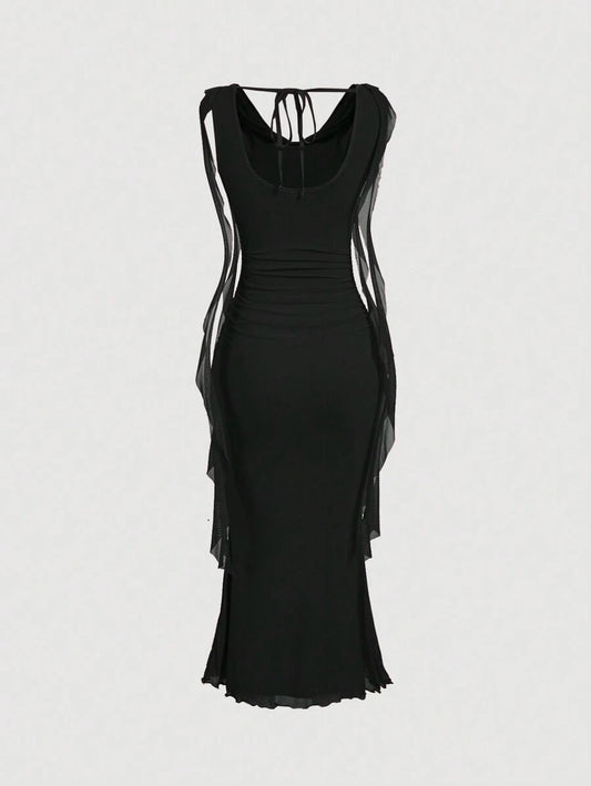 SHEIN MOD فستان أسود بربطة خصر وفتحات وياقة عميقة