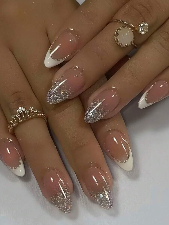 SHEIN طقم أظافر صناعية 24 قطعة لوزي فرنسي بلون أبيض لامع