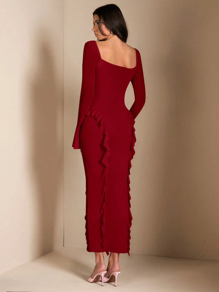 SHEIN BAE طقم بوردو بفستان احمر مزخرف وقميص طويل