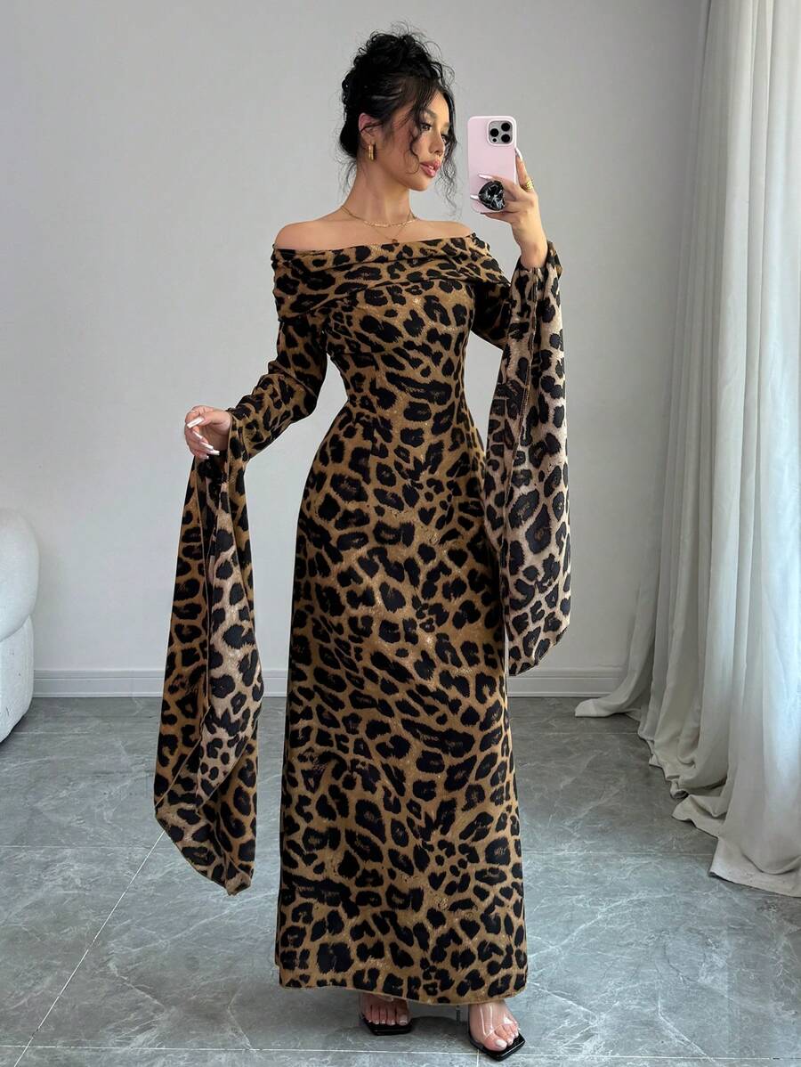 SHEIN Elenzga فستان ماكسي بطبعة نمر وأكمام متدلية