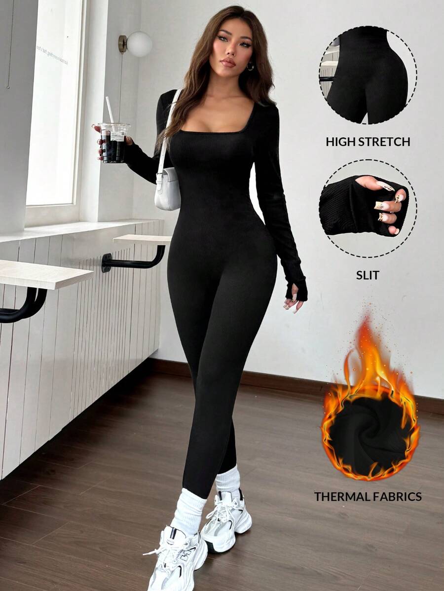 SHEIN EZwear جمبسوت رياضي أسود ضيق بياقة عالية